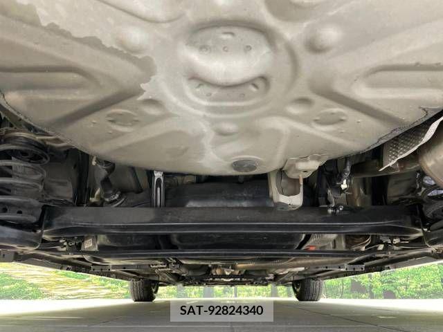 Toyota PRIUS 2014-11 282172-18