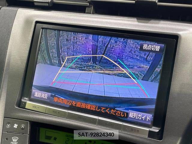 Toyota PRIUS 2014-11 282172-4