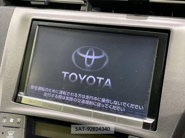 Toyota PRIUS 2014-11 282172-3