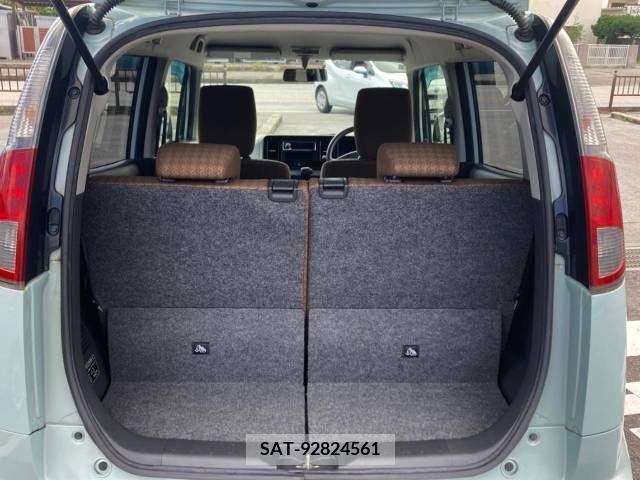 Nissan MOCO 2013-03 324548-9