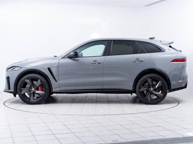 Jaguar F-PACE 2022-03 185395-17