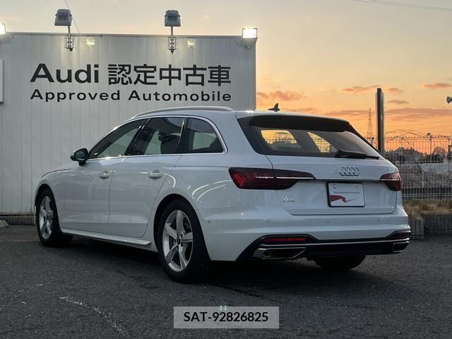Audi A4 2022-09 217252-5
