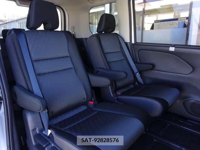 Nissan SERENA 2021-12 221148-8