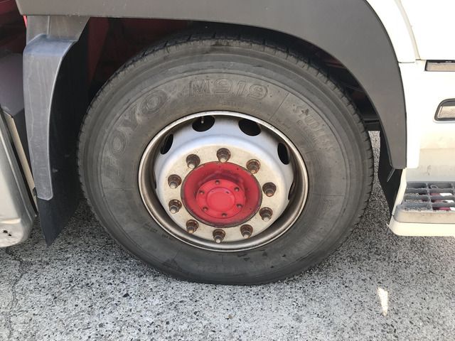 Nissan QUON 2016-09 3443-10