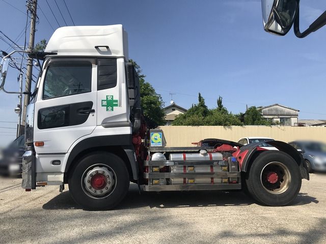 Nissan QUON 2016-09 3443-6