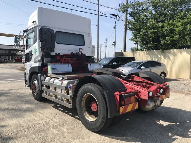 Nissan QUON 2016-09 3443-4