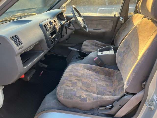 Toyota LITEACE TRUCK 2005-03 29204-11