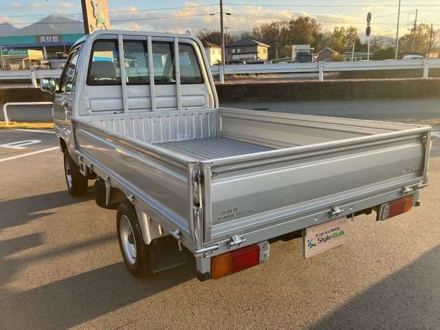 Toyota LITEACE TRUCK 2005-03 29204-7