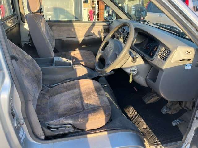 Toyota LITEACE TRUCK 2005-03 29204-10