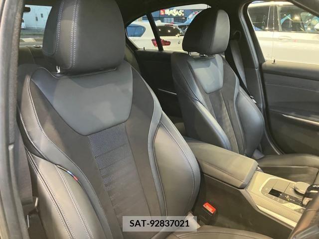 Bmw 3 SERIES 2019-06 211137-14