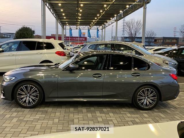 Bmw 3 SERIES 2019-06 211137-9