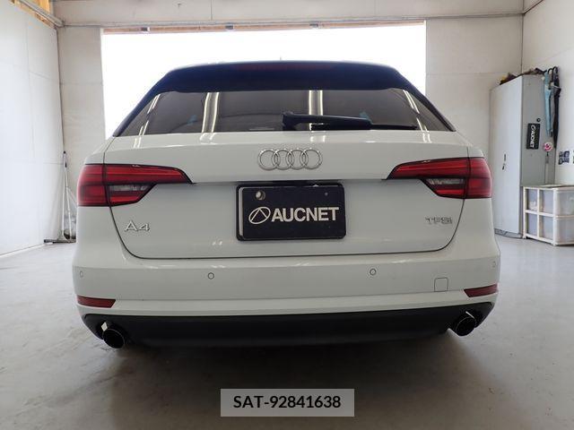 Audi A4 2016-07 347429-5