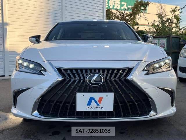Lexus ES 2022-10 354314-14