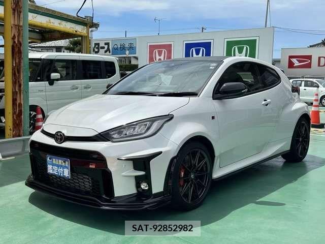 Toyota YARIS 2021-08 341910-0