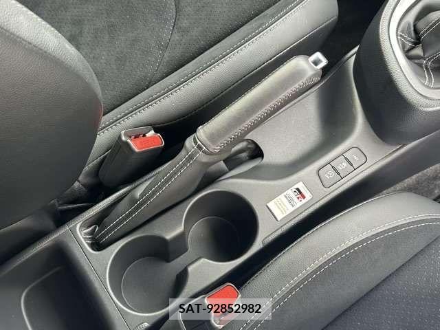Toyota YARIS 2021-08 341910-16
