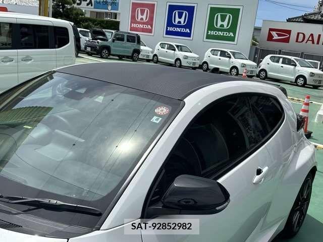 Toyota YARIS 2021-08 341910-2