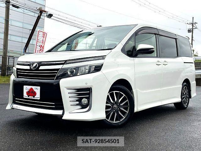Toyota VOXY 2014-10 321398-0