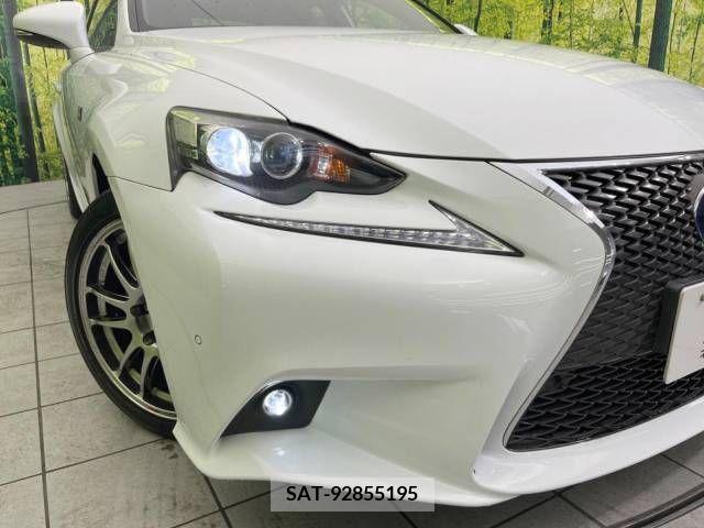 Lexus IS 2013-09 354307-12