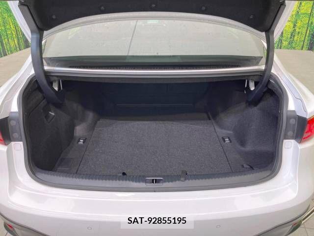 Lexus IS 2013-09 354307-10