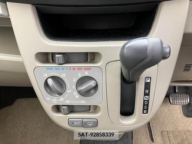 Daihatsu MOVE 2013-04 218399-13
