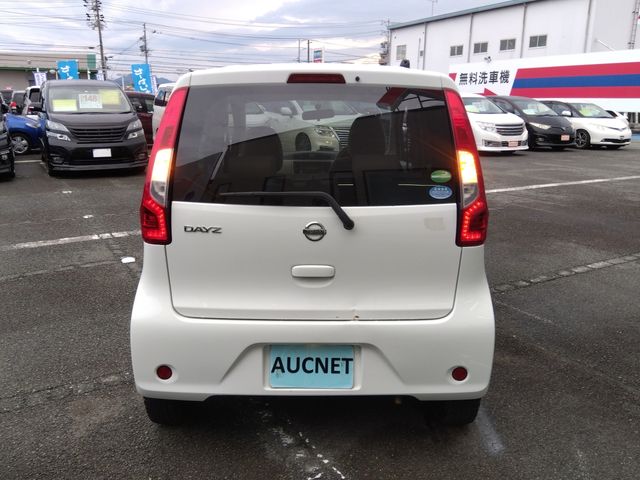 Nissan DAYZ 2017-10 10830-4