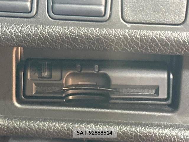 Nissan X-TRAIL 2018-10 314841-8