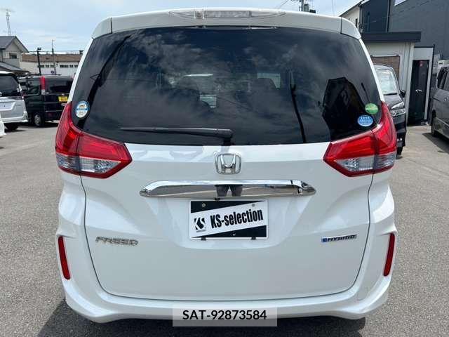 Honda FREED HYBRID 2019-02 354893-3