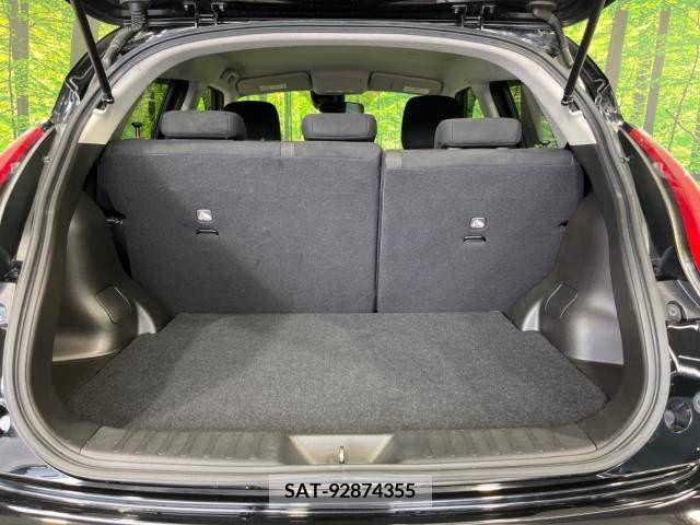 Nissan JUKE 2017-04 320523-9