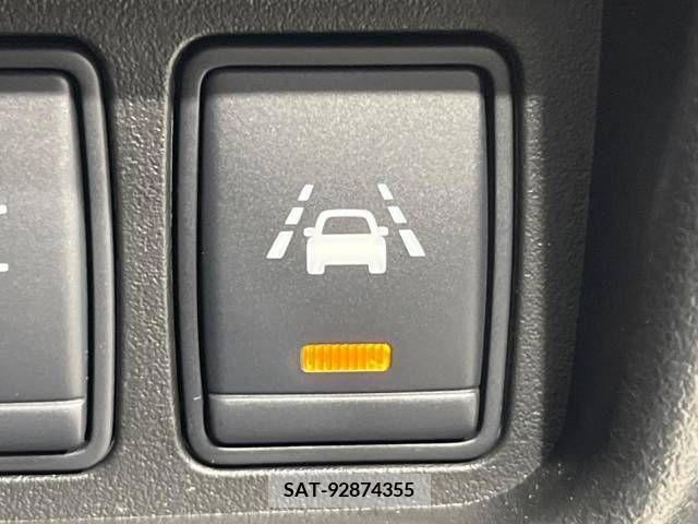 Nissan JUKE 2017-04 320523-4