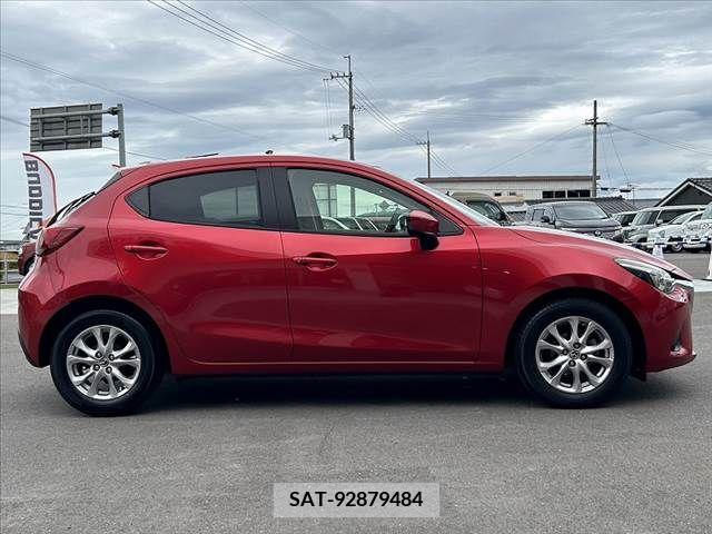 Mazda DEMIO 2014-10 296579-10