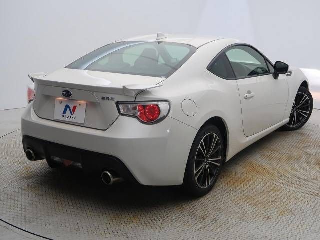 Subaru BRZ 2015-05 14577-19