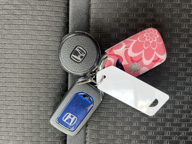 Honda e 2018-07 183061-9