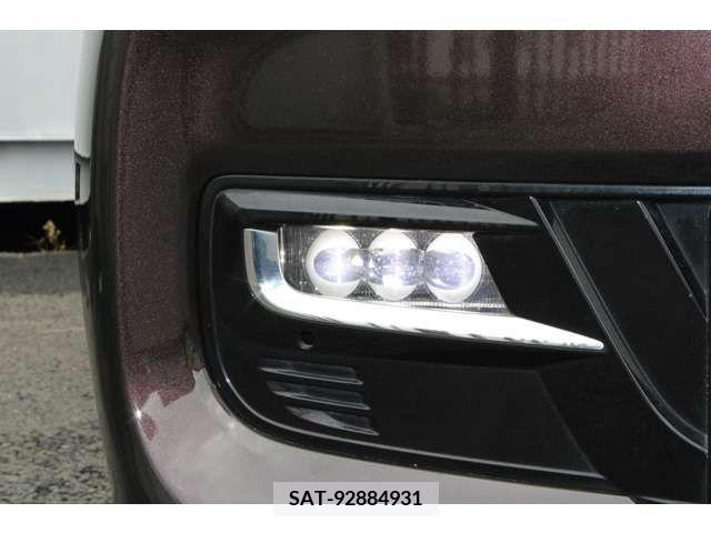 Honda N BOX CUSTOM 2019-06 278993-11