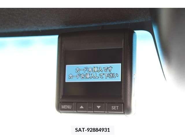 Honda N BOX CUSTOM 2019-06 278993-18