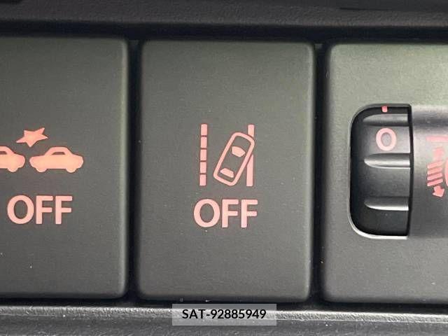Suzuki SWIFT 2017-03 386796-7