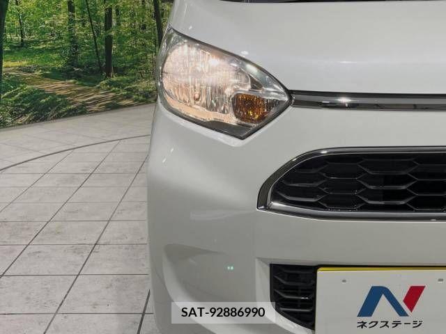 Mitsubishi EK SPACE 2018-03 300698-12