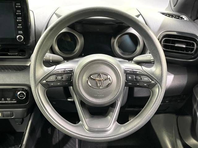 Toyota YARIS 2021-05 196602-11
