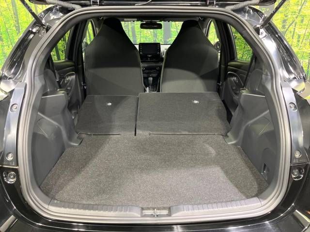Toyota YARIS 2021-05 196602-10