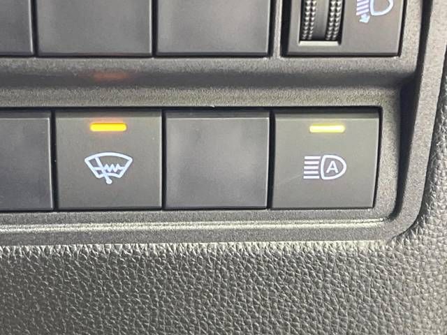 Toyota YARIS 2021-05 196602-3