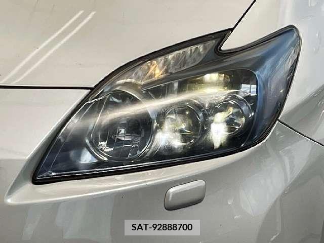 Toyota PRIUS 2011-01 350112-8