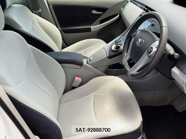 Toyota PRIUS 2011-01 350112-3