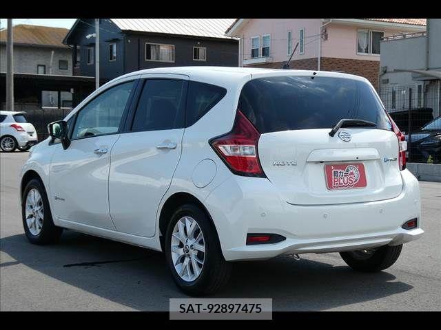 Nissan NOTE 2019-07 328709-17