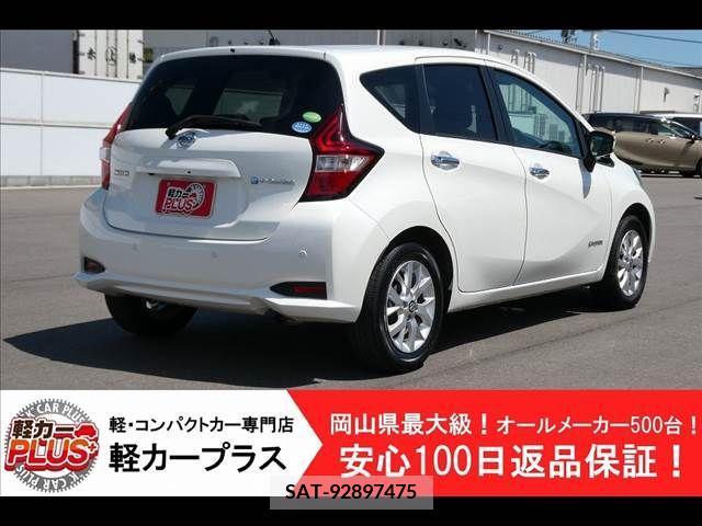 Nissan NOTE 2019-07 328709-1