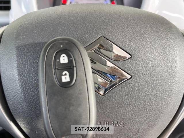 Suzuki HUSTLER 2017-02 272138-7