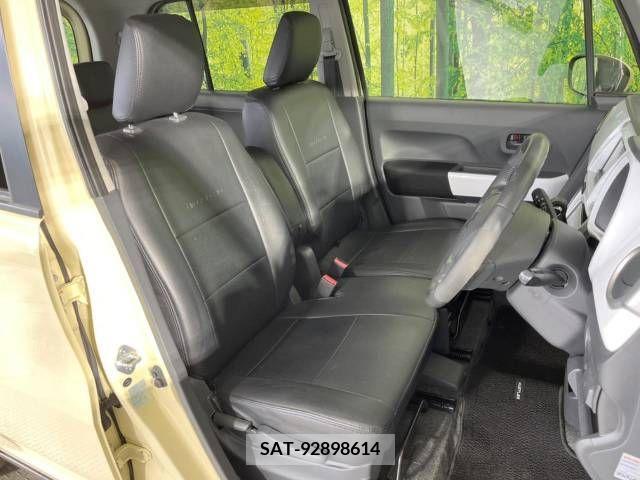 Suzuki HUSTLER 2017-02 272138-9