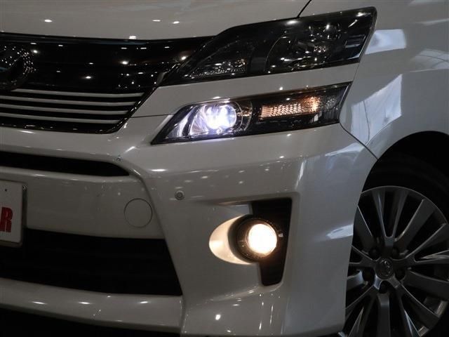 Toyota VELLFIRE 2014-01 9589-10