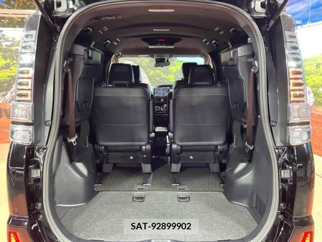 Toyota VOXY HYBRID 2021-06 322895-11
