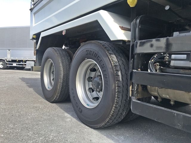 Isuzu GIGA 2019-03 184387-15