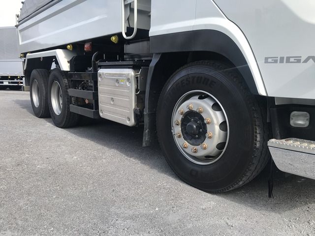 Isuzu GIGA 2019-03 184387-12