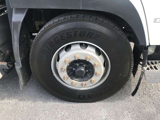 Isuzu GIGA 2019-03 184387-13